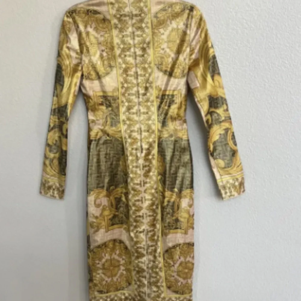 FENDACE DRESS - Picture 8 of 12